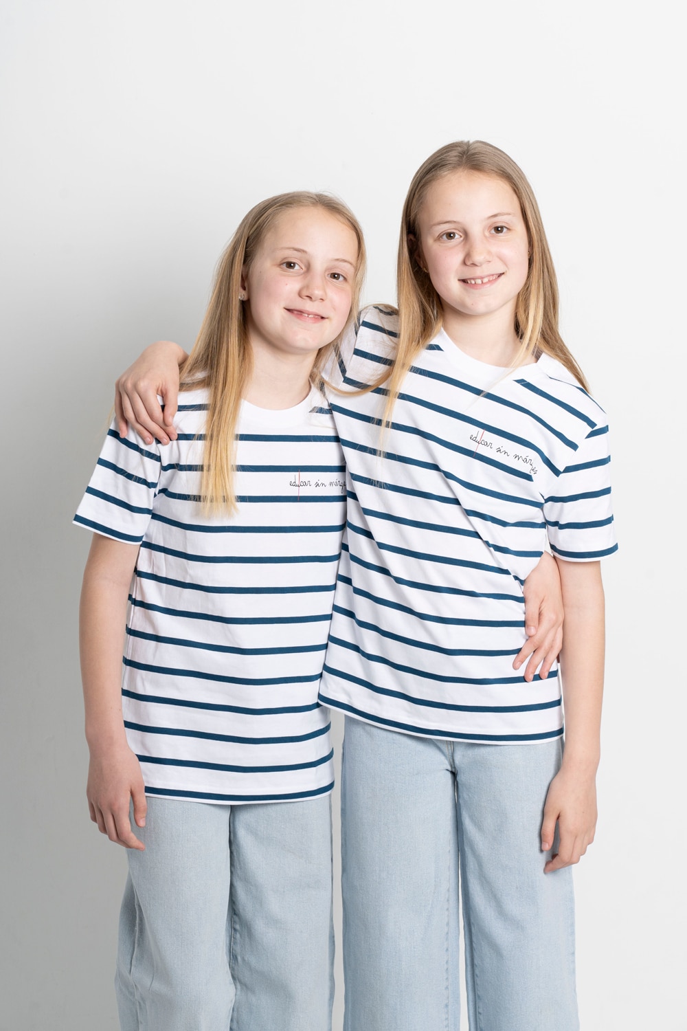 Camiseta Infantil Educar Sin Márgenes - Imagen 5