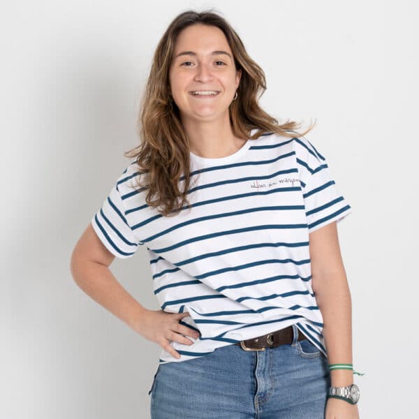 Camiseta Mujer Educar Sin Márgenes