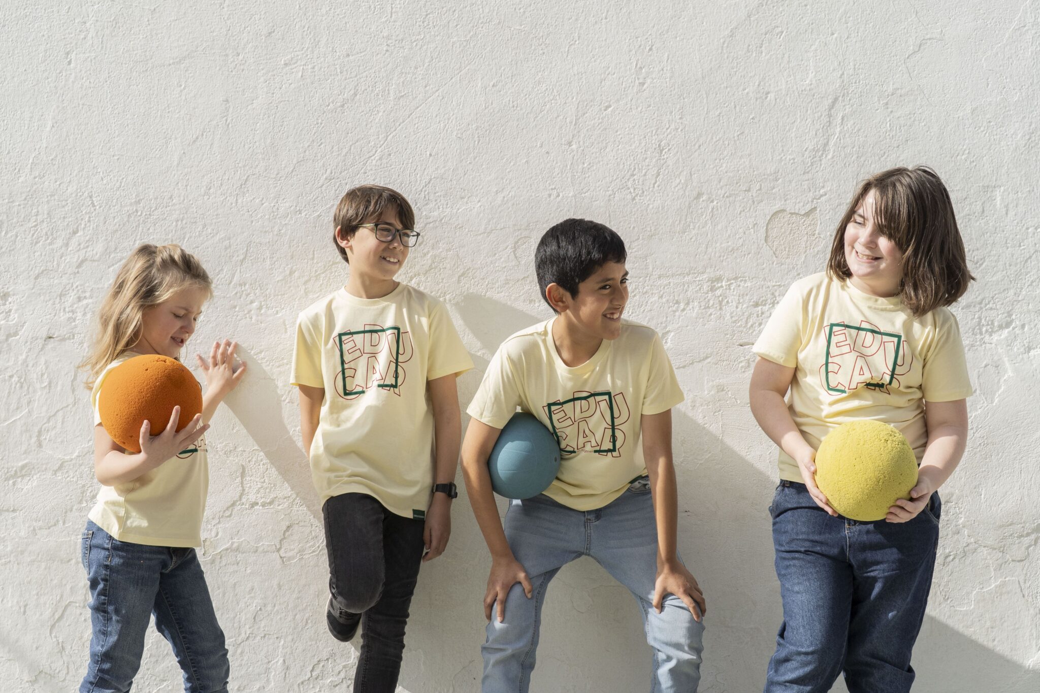 Camiseta Infantil Educar Sin Márgenes 2025 - Imagen 12